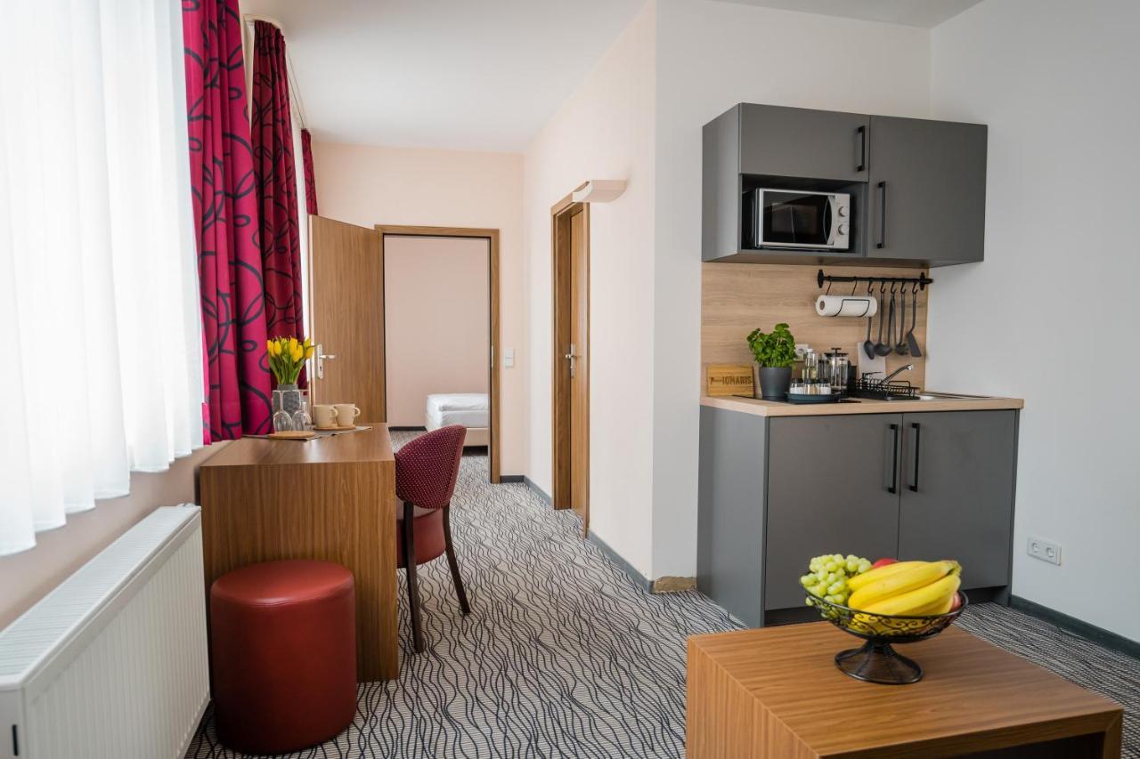 Point Hotel Apartments And Rooms Dresden Bagian luar foto