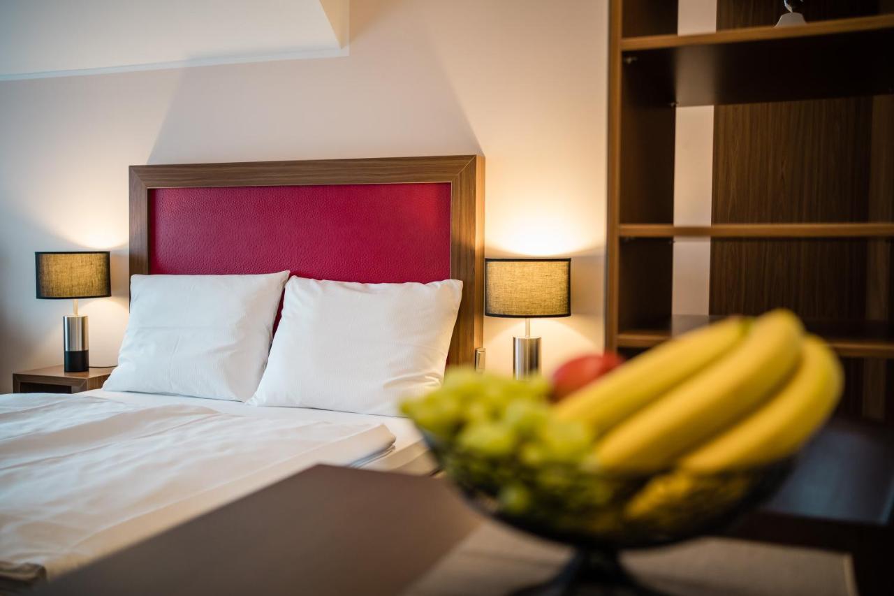 Point Hotel Apartments And Rooms Dresden Bagian luar foto