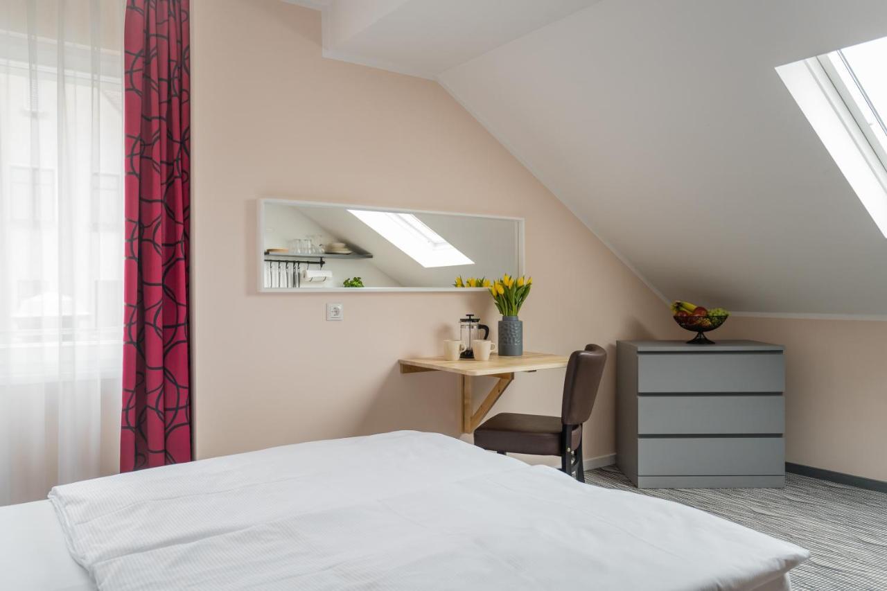 Point Hotel Apartments And Rooms Dresden Bagian luar foto