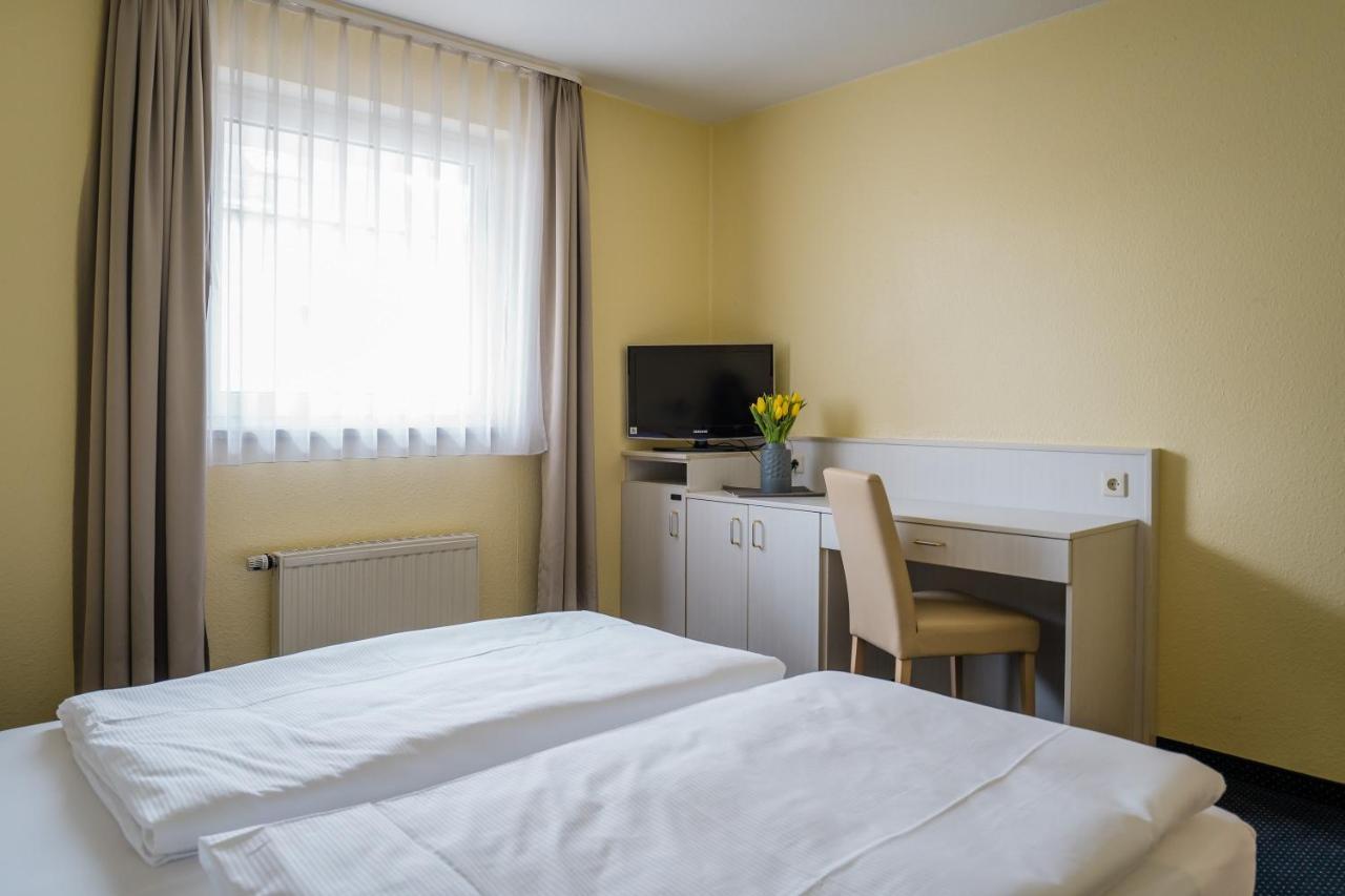 Point Hotel Apartments And Rooms Dresden Bagian luar foto
