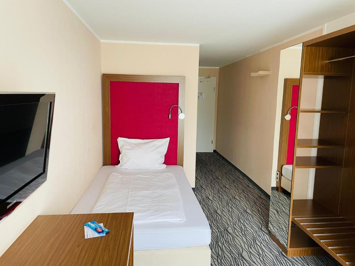 Point Hotel Apartments And Rooms Dresden Bagian luar foto