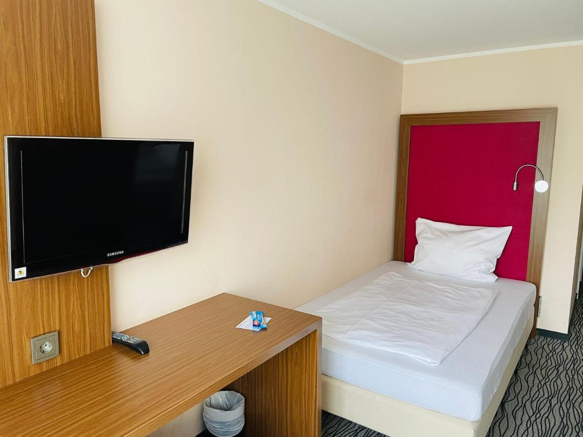 Point Hotel Apartments And Rooms Dresden Bagian luar foto
